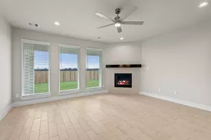 4514 Whisperwood Dr, Rosenberg, TX 77471 - Photo 9