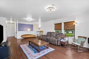 1009 3rd St, Seabrook, TX 77586 - Photo 3