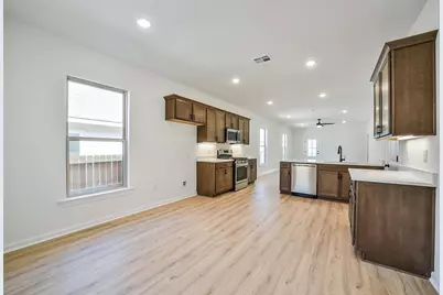 40635 Mostyn Lake Drive, Magnolia, TX 77354 - Photo 13