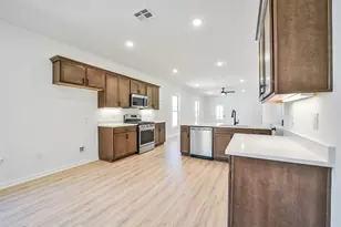 40635 Mostyn Lake Dr, Magnolia, TX 77354 - Photo 11