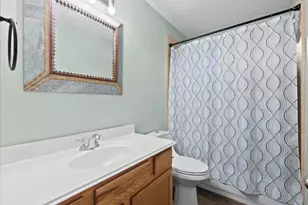 8319 Montego Bay Dr, Baytown, TX 77523 - Photo 35