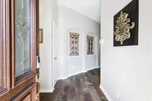 8319 Montego Bay Dr, Baytown, TX 77523 - Photo 5