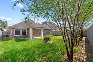 8319 Montego Bay Dr, Baytown, TX 77523 - Photo 23