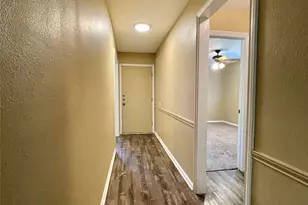 241 Crestwood St, Clute, TX 77531 - Photo 7