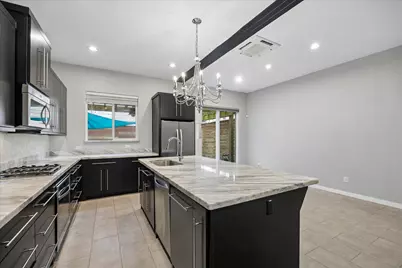 1609 Saint Charles Street #B, Houston, TX 77003 - Photo 17