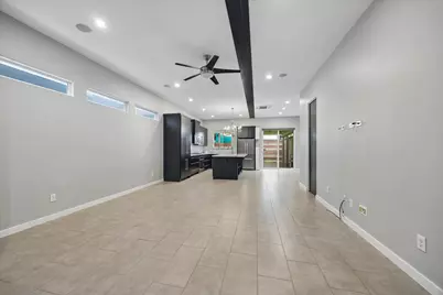 1609 Saint Charles Street #B, Houston, TX 77003 - Photo 13