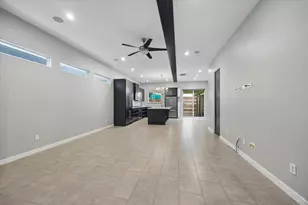 1609 St Charles St, Houston, TX 77003 - Photo 13