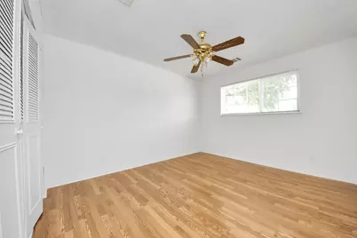 10372 Hammerly Boulevard #25, Houston, TX 77043 - Photo 27