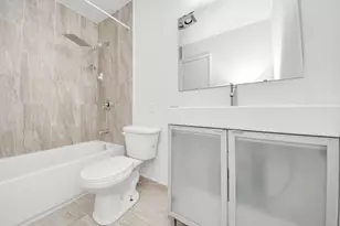 10372 Hammerly Blvd, Houston, TX 77043 - Photo 21