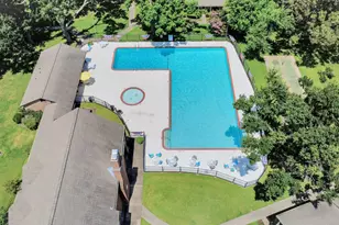 10372 Hammerly Blvd, Houston, TX 77043 - Photo 31