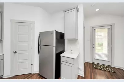 2906 Chase Cross Lane, Houston, TX 77047 - Photo 15