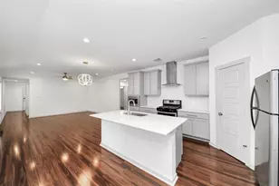 2906 Chase Cross Ln, Houston, TX 77047 - Photo 11