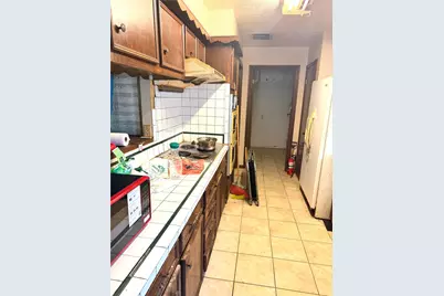 7715 Kendalia Drive, Houston, TX 77036 - Photo 9