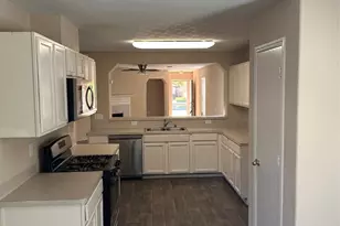 16939 Suffolk Bridge Ln, Houston, TX 77073 - Photo 11