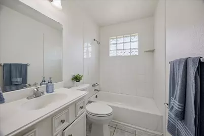 1217 E Brown Lane, Deer Park, TX 77536 - Photo 9