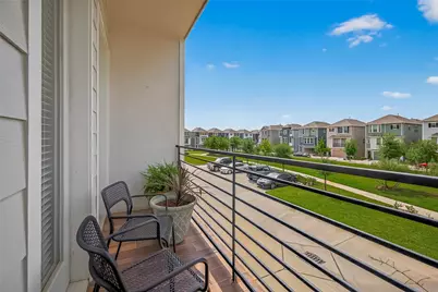 2013 Kirby Landing Drive, Houston, TX 77051 - Photo 37