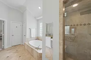 5718 Winsome Ln Ln, Houston, TX 77057 - Photo 21