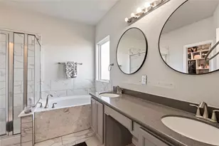 14143 Medina Dr, Baytown, TX 77523 - Photo 9