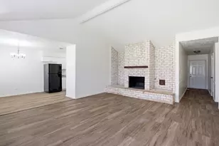 14915 4 Winds Dr, Houston, TX 77489 - Photo 11