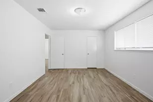 14915 4 Winds Dr, Houston, TX 77489 - Photo 21