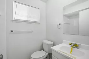 14915 4 Winds Dr, Houston, TX 77489 - Photo 23