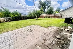 631 Roper St, Houston, TX 77034 - Photo 19