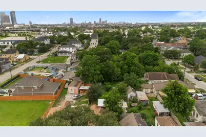 1612 Common Street, Hockley, TX 77009 - Photo 13