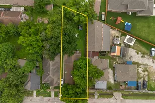 1612 Common St, Houston, TX 77009 - Photo 1