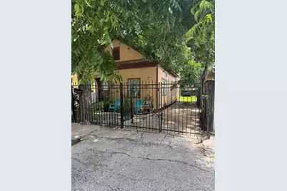 1612 Common Street, Houston, TX 77009 - Photo 17