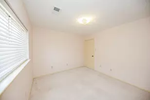 13211 Rosstown Dr, Sugar Land, TX 77478 - Photo 19