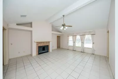 13211 Rosstown Drive, Sugar Land, TX 77478 - Photo 17