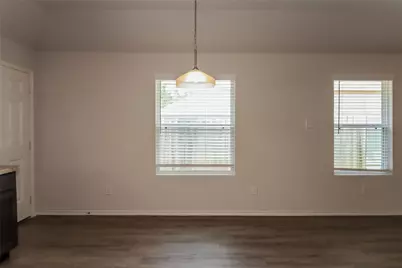 2700 Lina Drive, Conroe, TX 77301 - Photo 5