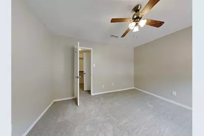 807 Chateau Place, Richmond, TX 77469 - Photo 9