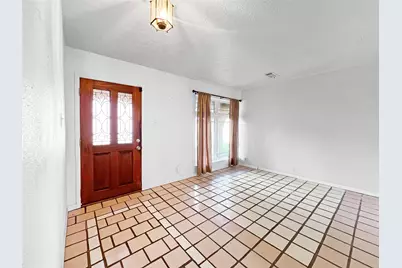 4308 Meadow Glenn Drive, Dickinson, TX 77539 - Photo 5