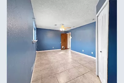 4308 Meadow Glenn Drive, Dickinson, TX 77539 - Photo 15