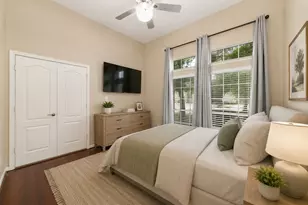 102 Barrington Pointe Ct, League City, TX 77573 - Photo 11