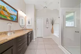 102 Barrington Pointe Ct, League City, TX 77573 - Photo 31