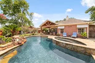 102 Barrington Pointe Ct, League City, TX 77573 - Photo 41