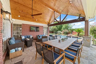 102 Barrington Pointe Court, League City, TX 77573 - Photo 35