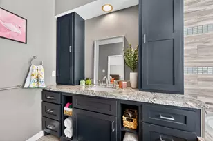 5310 Holly View Dr, Houston, TX 77091 - Photo 33