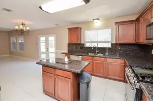 3702 Lauderwood Ln, Katy, TX 77449 - Photo 9