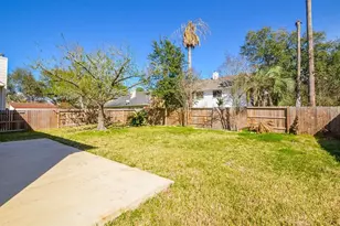 3702 Lauderwood Ln, Katy, TX 77449 - Photo 19