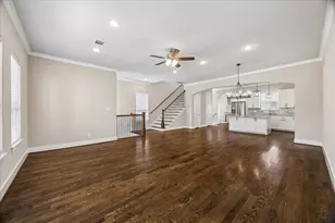 869 Wakefield Dr, Houston, TX 77018 - Photo 7