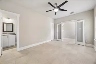 869 Wakefield Dr, Houston, TX 77018 - Photo 11