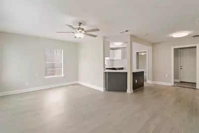 1306 W 6th Street, Freeport, TX 77541 - Photo 3