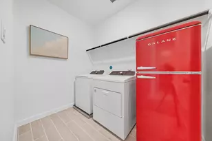 3009 Skyrock Dr, Houston, TX 77063 - Photo 7