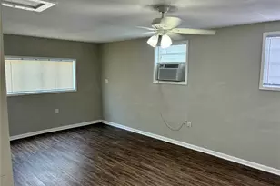 3029 Taylor St, La Marque, TX 77568 - Photo 11