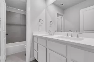 527 Cypress Vly Ave, Montgomery, TX 77316 - Photo 35