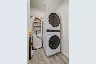 15022 Eagle Feather Court, Houston, TX 77090 - Photo 35