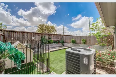 15022 Eagle Feather Court, Houston, TX 77090 - Photo 41